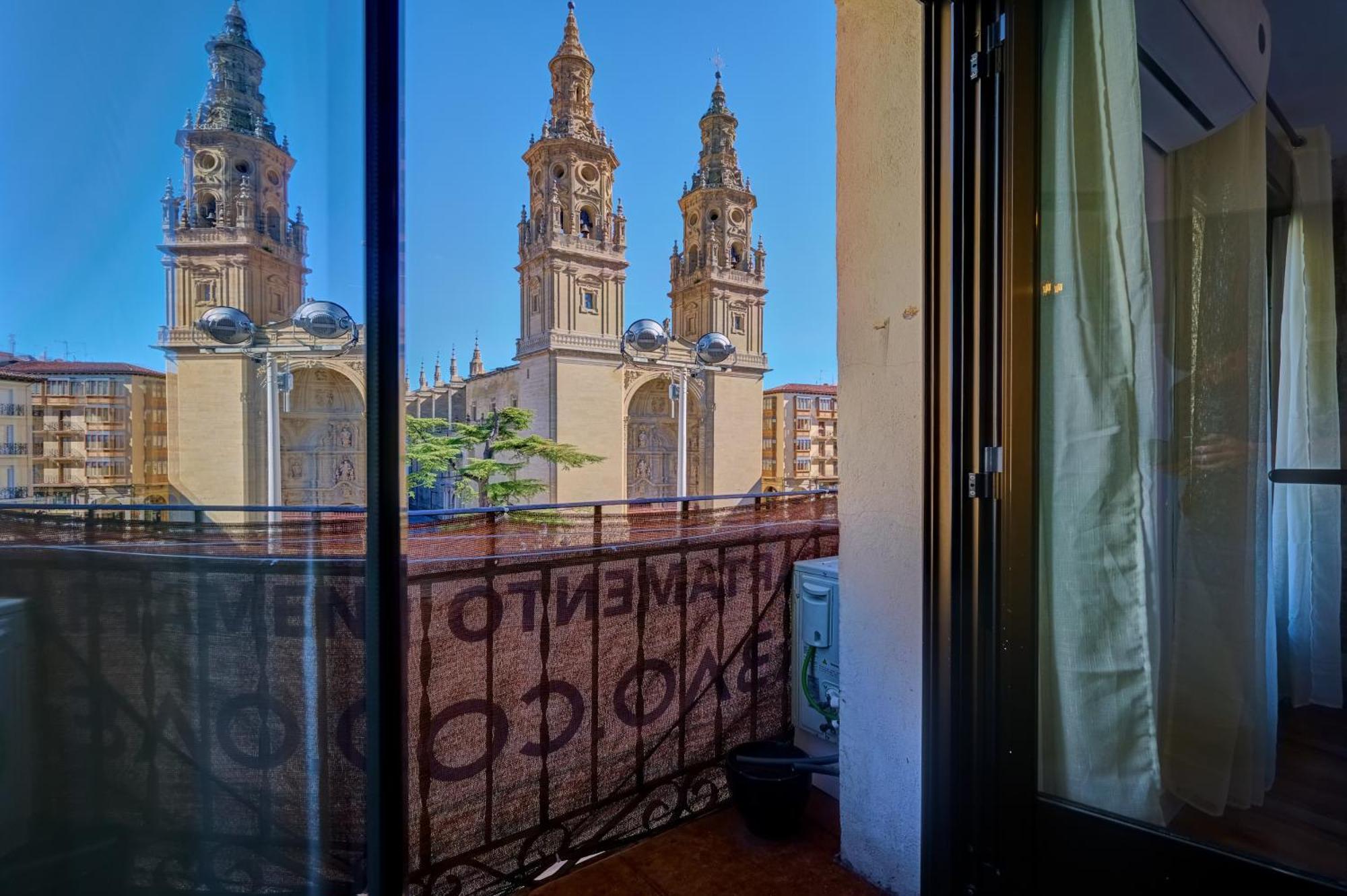 Balcon Del Mercado By Clabao Логроньо Екстериор снимка